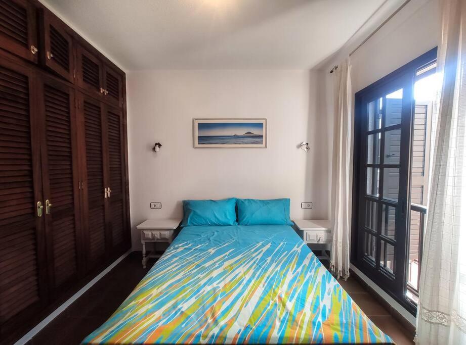 Duplex In Quiet Zone, Next To Sea, Fast Wifi Apartment El Medano  Exterior photo
